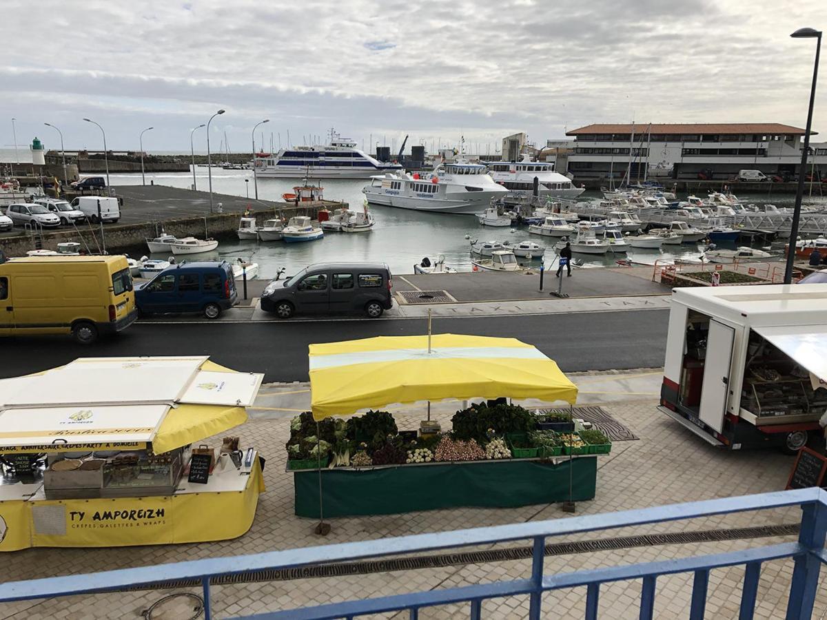 Escale Avec Vue Mer Sur Les Quais De L'Ile D'Yeu Exteriér fotografie